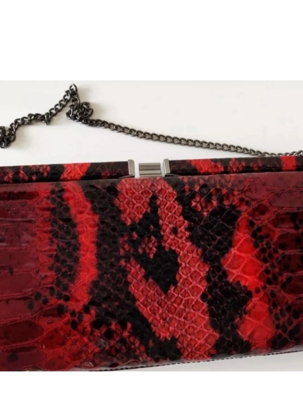 Danier Italian Leather Women's Clutch Purse...